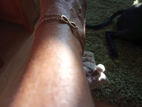 Customer photo review of LOANYA Anklet of Infinity