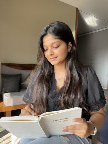 Customer photo review of MindBrush Journal