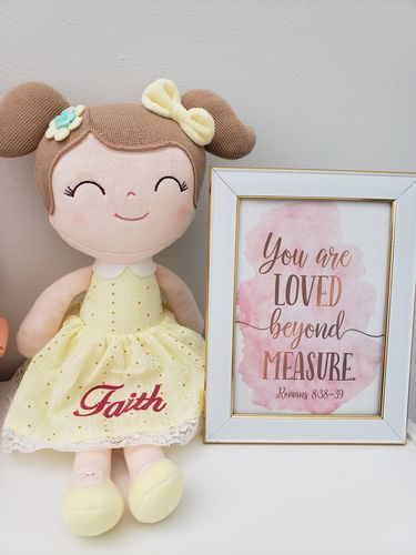 Customer photo review of Personalized Spring Girl - Yellow