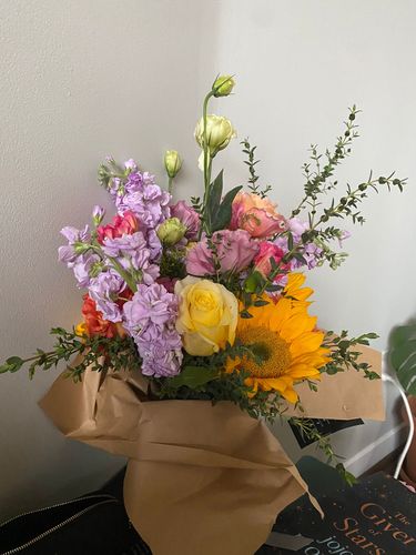 Customer photo review of Create your own bouquet