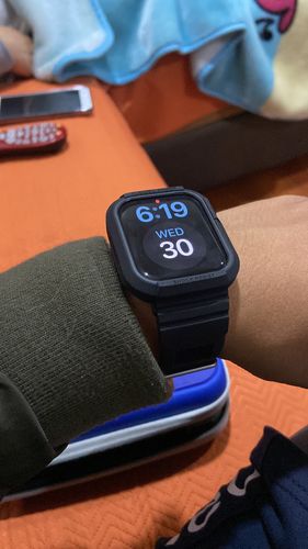 Customer photo review of Estuche Ringke Air Sports Apple Watch 7 SE 6 5 4 - 45/44mm - Azul