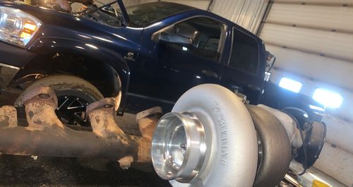 Customer photo review of 2007.5-2018 Cummins S300 Direct Non-VGT Replacement Turbocharger (C6762STDRT)