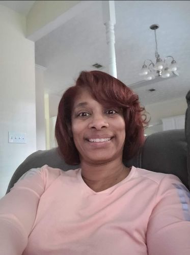 Customer photo review of Respected Roots Hair Moisturizer