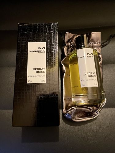 Customer photo review of Mancera Cedrat Boise For Men & Women Eau De Parfum 120 ml
