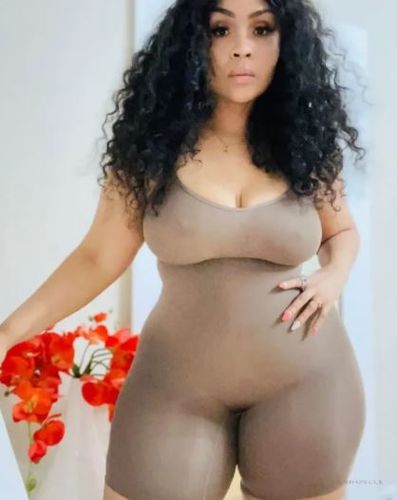 Customer photo review of PowerConceal™ Full Body Tummy Control Shapewear