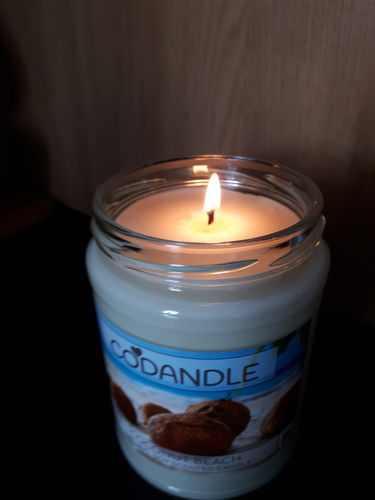 Customer photo review of VIP Gold Candle Club - 1 Large Jar Candle Auto renew (Ships every 1 Months)