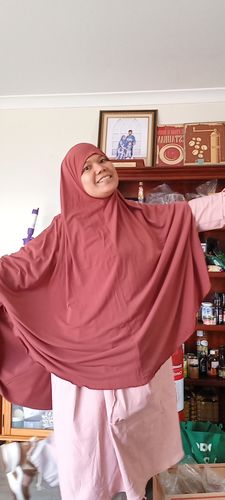 Customer photo review of Women's Jilbab - Brick