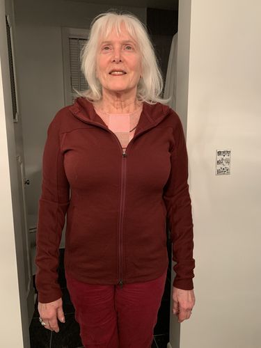 Customer photo review of Women's Shak Hoodie