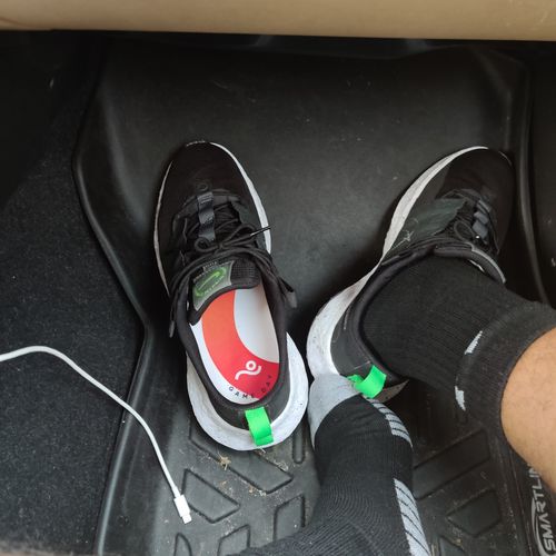 Customer photo review of Game Day Pro Insoles