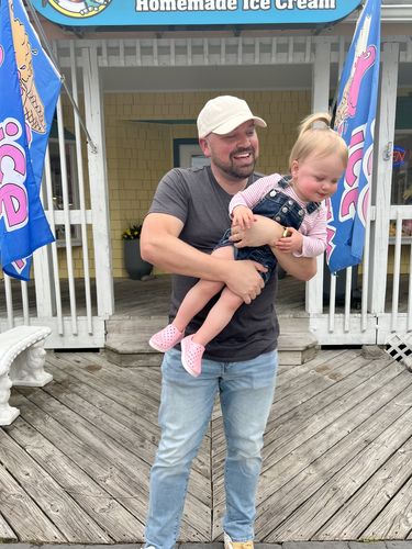 Customer photo review of Big Cream Dad Hat