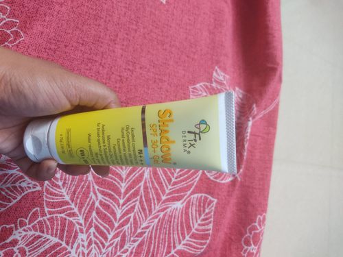 Customer photo review of Shadow Sunscreen SPF 30+ Gel | Sunscreen For Oily Skin - Acne Prone