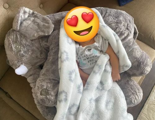 Customer photo review of Peluche Éléphant Câlin