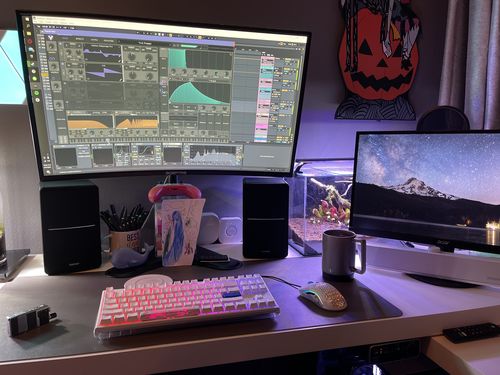Customer photo review of R1280DB Bluetooth Bookshelf Speakers