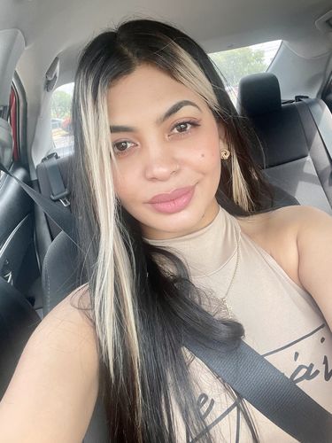 Customer photo review of Masters Black Titanium Flat Iron 1.5"