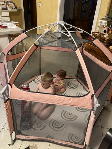 Customer photo review of Pop N' Go® Playpen
