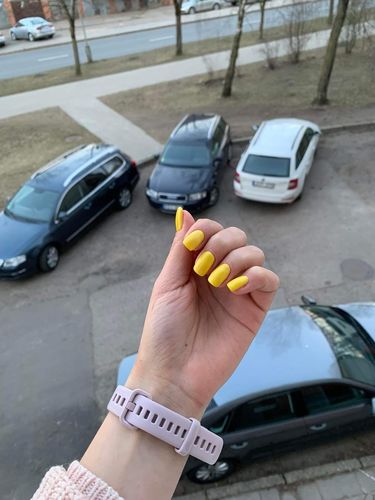 Customer photo review of Geelilakka, Canary yellow, Studios Didier, 8ml