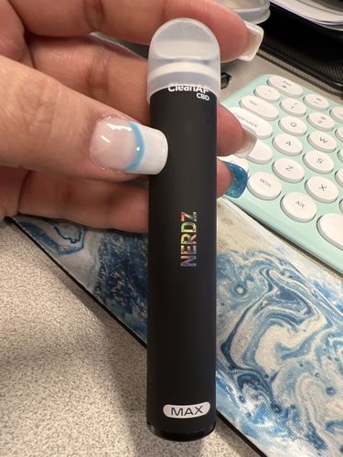 Customer photo review of 500mg CBD Disposable Vape Pen | CleanAF MAX