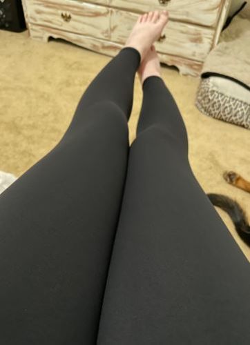 Customer photo review of Stretch High Waist Yoga Pants Leggings