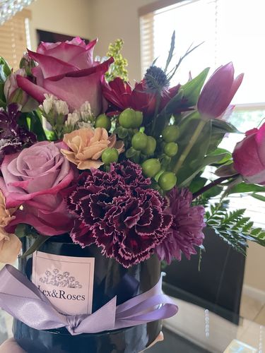Customer photo review of Mother's Day - Violeta