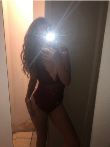 Customer photo review of Sculpting Lace Shapewear Bodysuit