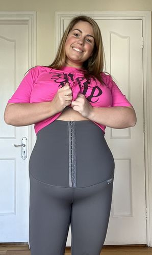 Customer photo review of Waist Training Leggings Grey