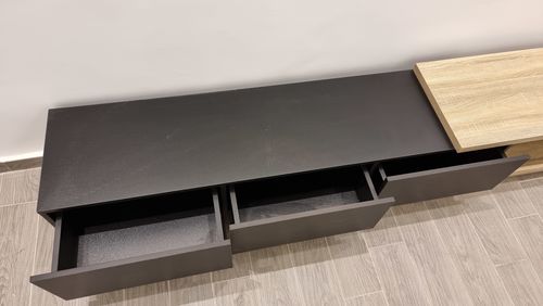 Customer photo review of ترابيزة تليفزيون 40×220سم-HQ50