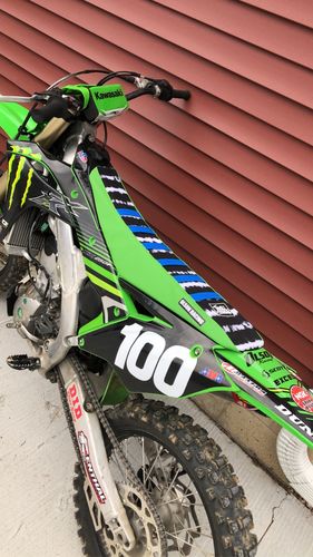 Customer photo review of Custom Gripper Seat Cover