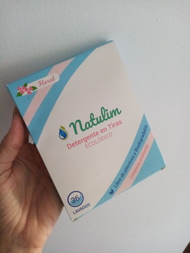 Customer photo review of Eco-Tiras de Detergente 40 lavados Natulim