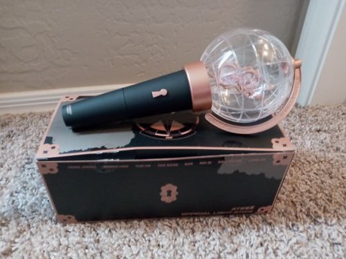 Customer photo review of Official ATEEZ ATINY Lightstick