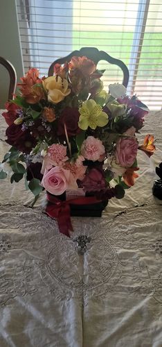 Customer photo review of Mother's Day - Rouge Deluxe (1/2 doz Strawberries)