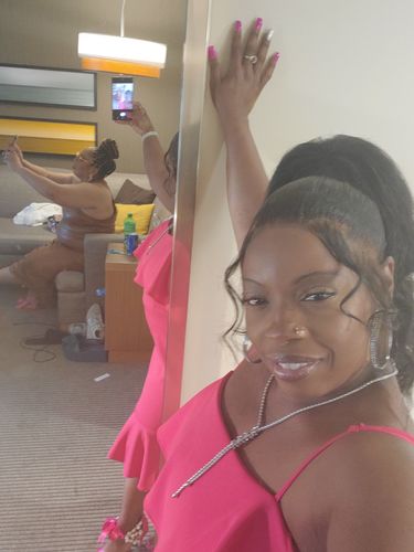 Customer photo review of Brooklyn Hair 7A Body Wave Bundle Hair
