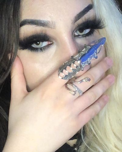 Customer photo review of EYEVOS LA Girl Grey Colored Contact Lenses