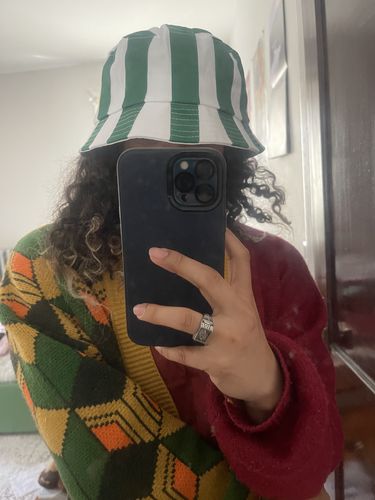 Customer photo review of Mentor Bucket Hat