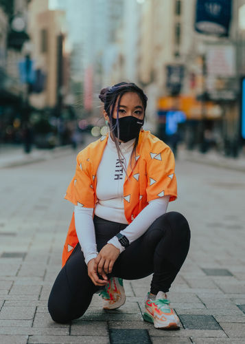 Customer photo review of Thunderclap Button Up