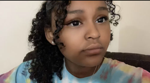 Customer photo review of EYEVOS Darknight Black Colored Contact Lenses