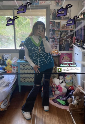 Customer photo review of Jolyne Vest