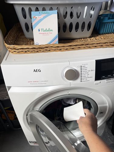 Customer photo review of Eco-Tiras de Detergente 40 lavados Natulim