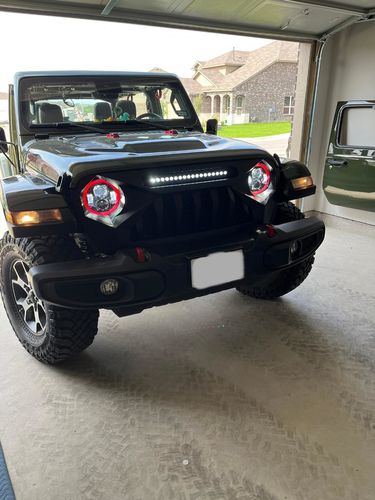 Customer photo review of Demon Grille w/ LED Off-Road Lights for 18-21 Jeep Wrangler JL & Gladiator JT