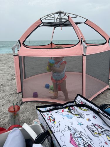 Customer photo review of Pop N' Go® Playpen