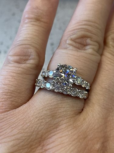 Customer photo review of Seven Stone Round Cut Moissanite Sterling Silver Ring