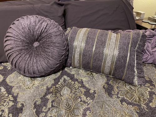Customer photo review of Dominique Lavender Tufted Round Decorative Throw Pillow 15" x 15"