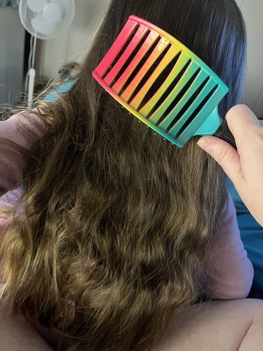 Customer photo review of My Sensory Space Detangler Hairbrush