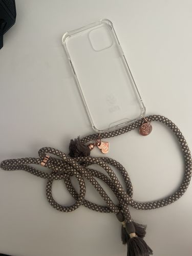 Customer photo review of Dubai Rosé Handykette + Clear Case - Special Edition