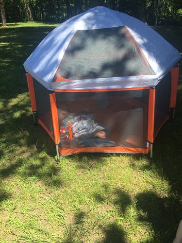 Customer photo review of Pop N' Go® Playpen