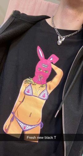 Customer photo review of Lola Tee