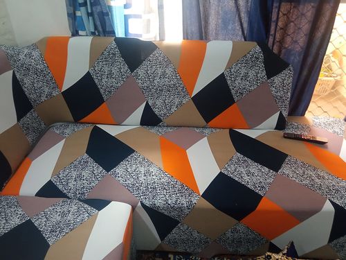 Customer photo review of Elastic Couch Cover