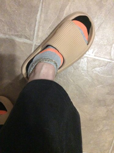 Customer photo review of Pantoufle orthopédique