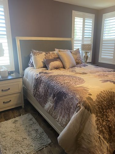 Customer photo review of Bebejan Bloom 230 Thread Count 100% Cotton Sateen Designer Print 5-Piece Reversible Comforter Set