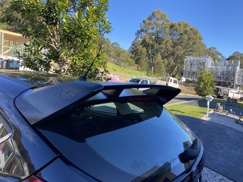 Customer photo review of 12-18 Ford Focus RS Style Roof Spoiler
