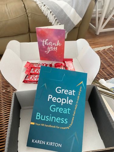 Customer photo review of Self-Locking Mailing Box Black - Extra Large